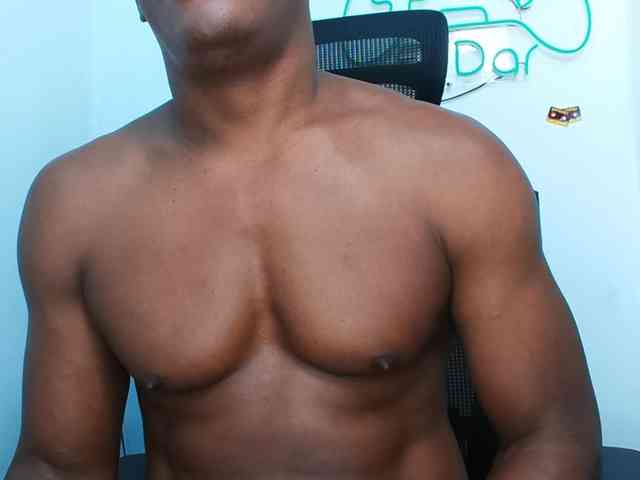 XBIGCOCKBLACK XBIGCOCKBLACK