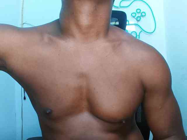 XBIGCOCKBLACK