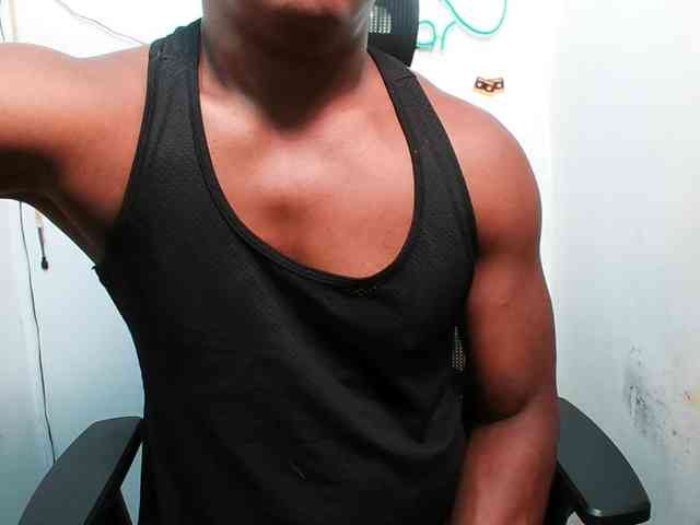 XBIGCOCKBLACK