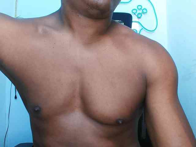 XBIGCOCKBLACK
