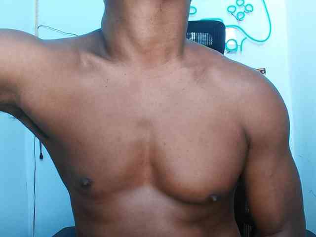 XBIGCOCKBLACK