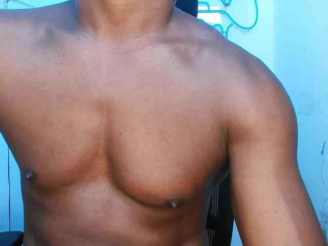 XBIGCOCKBLACK