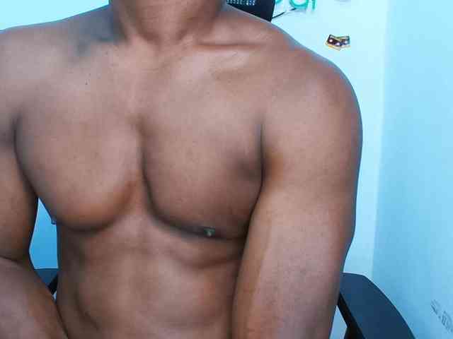 XBIGCOCKBLACK XBIGCOCKBLACK