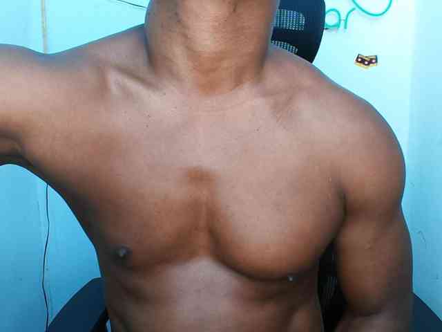 XBIGCOCKBLACK