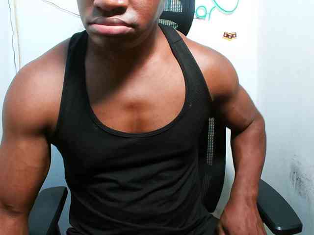 XBIGCOCKBLACK