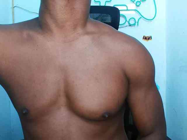 XBIGCOCKBLACK