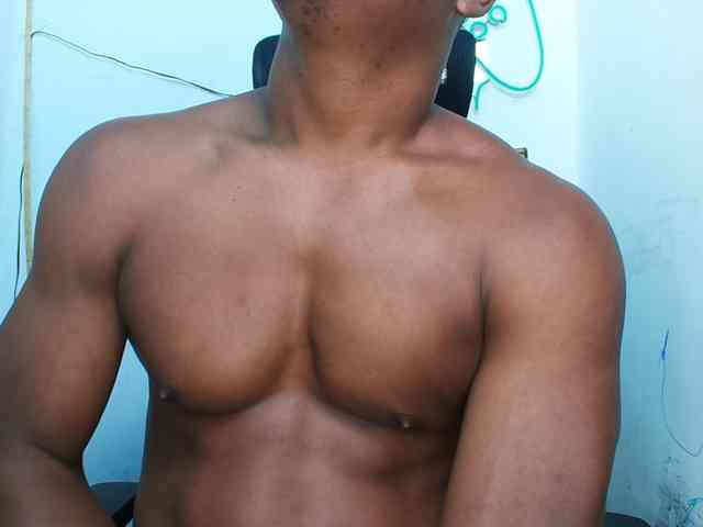 XBIGCOCKBLACK
