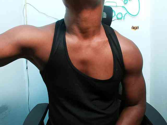 XBIGCOCKBLACK