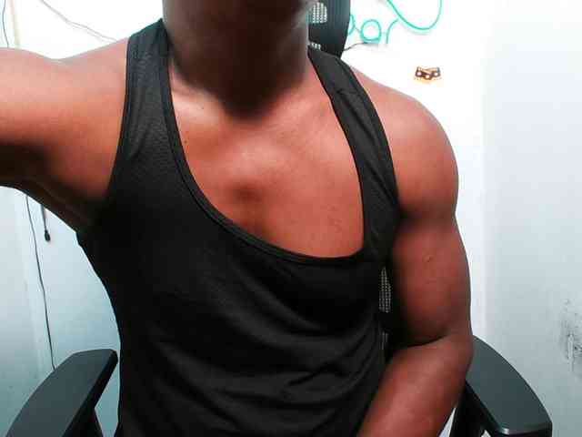 XBIGCOCKBLACK