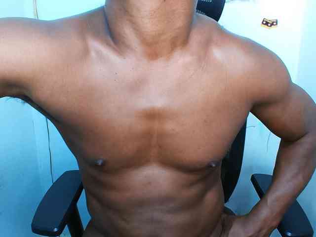 XBIGCOCKBLACK