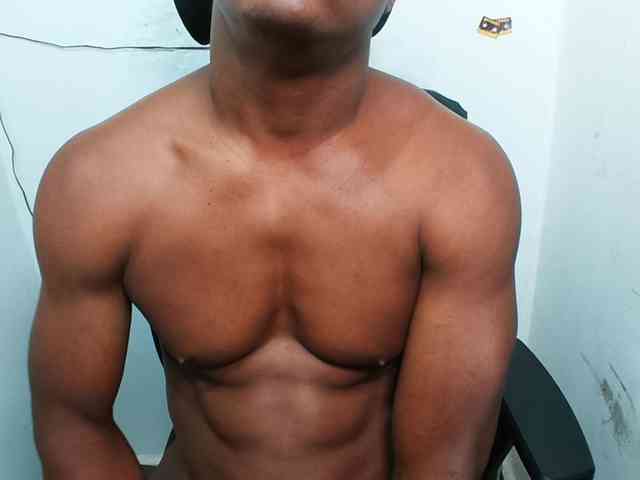 XBIGCOCKBLACK XBIGCOCKBLACK