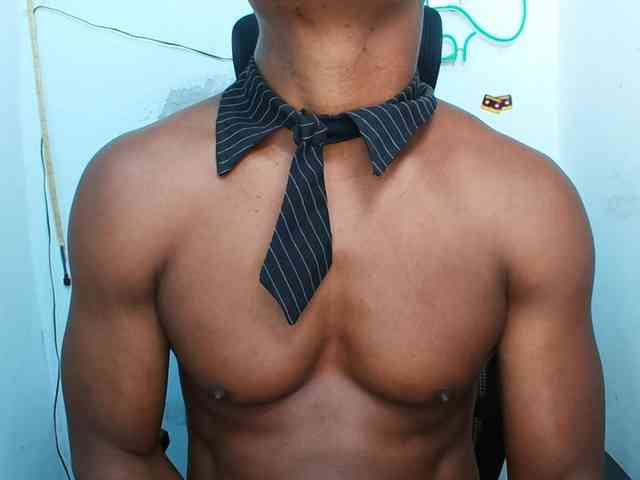 XBIGCOCKBLACK