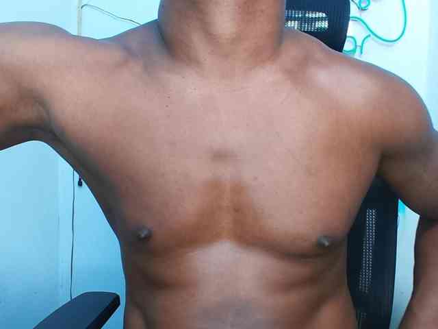 XBIGCOCKBLACK