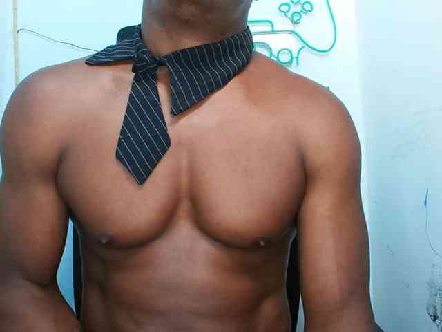 XBIGCOCKBLACK