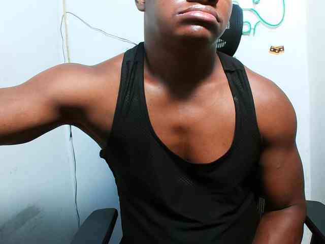 XBIGCOCKBLACK