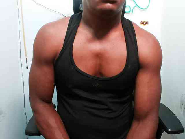 XBIGCOCKBLACK