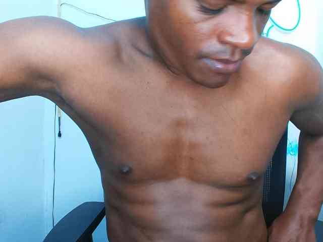 XBIGCOCKBLACK
