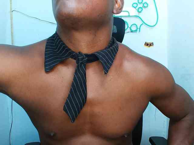 XBIGCOCKBLACK