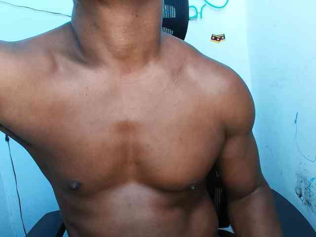 XBIGCOCKBLACK