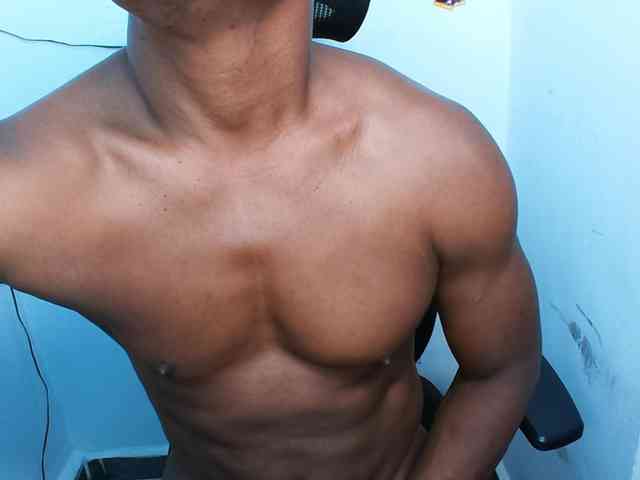 XBIGCOCKBLACK XBIGCOCKBLACK