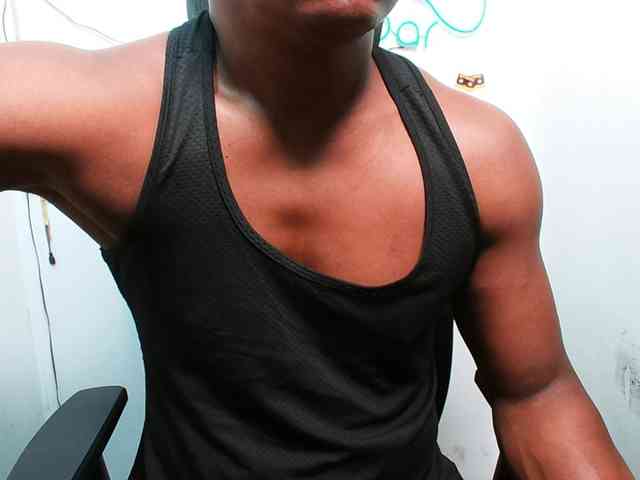 XBIGCOCKBLACK