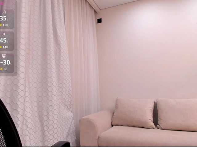 ZoeKlarxxx's BongaCams show and profile