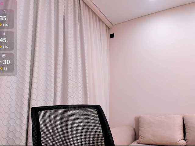 ZoeKlarxxx's BongaCams show and profile