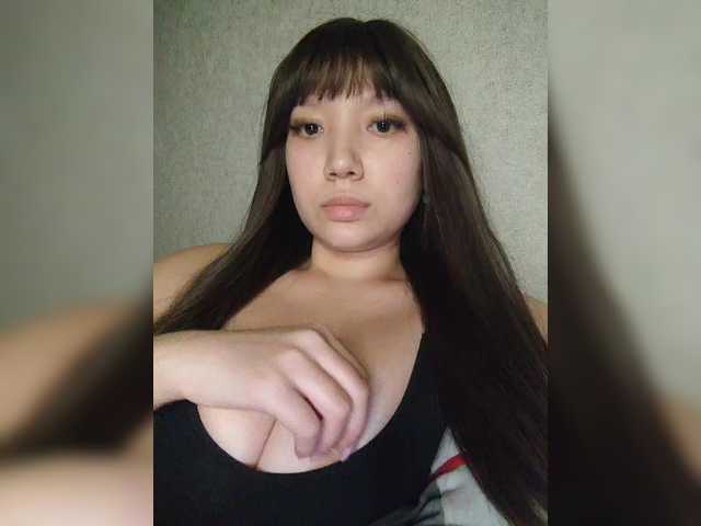 Arina979797's BongaCams show and profile