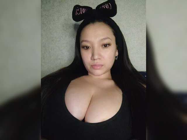 Arina979797's BongaCams show and profile