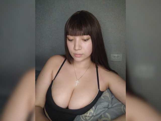 Arina979797's BongaCams show and profile