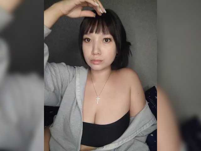 Arina979797's BongaCams show and profile