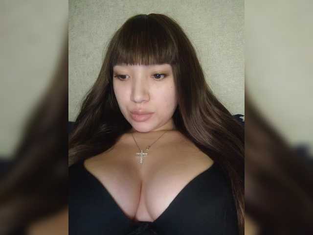 Arina979797's BongaCams show and profile