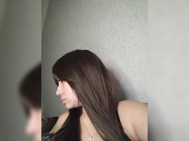 Arina979797's BongaCams show and profile