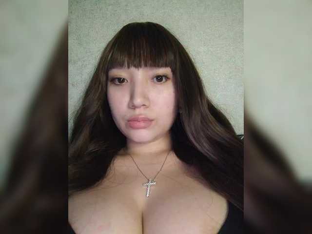 Arina979797's BongaCams show and profile