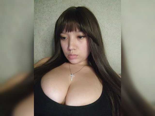 Arina979797's BongaCams show and profile