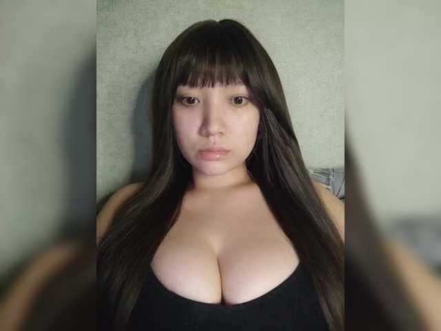 Arina979797's BongaCams show and profile