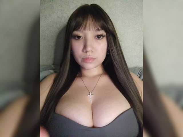 Arina979797's BongaCams show and profile