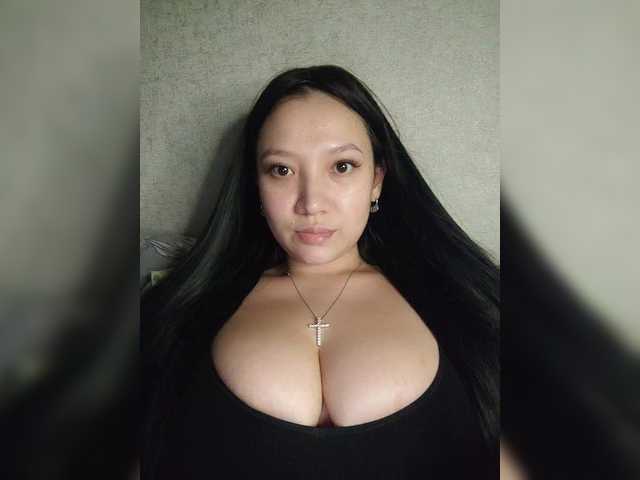 Arina979797's BongaCams show and profile