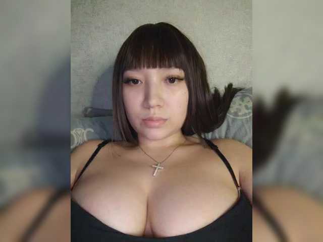 Arina979797's BongaCams show and profile