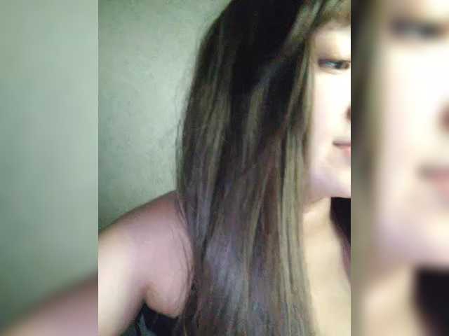 Arina979797 live cam profile