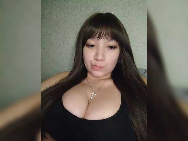 Arina979797's BongaCams show and profile