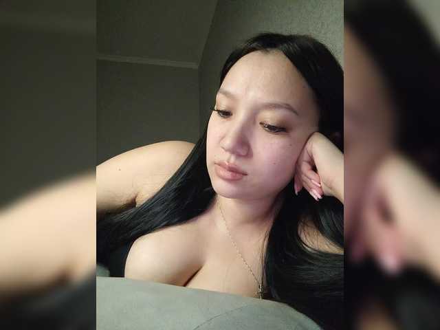 Arina979797's BongaCams show and profile