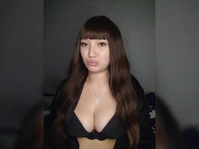 Arina979797's BongaCams show and profile