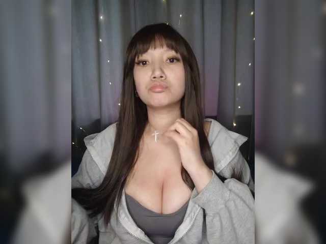 Arina979797's BongaCams show and profile