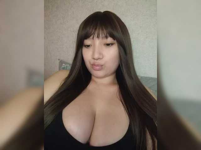 Arina979797's BongaCams show and profile