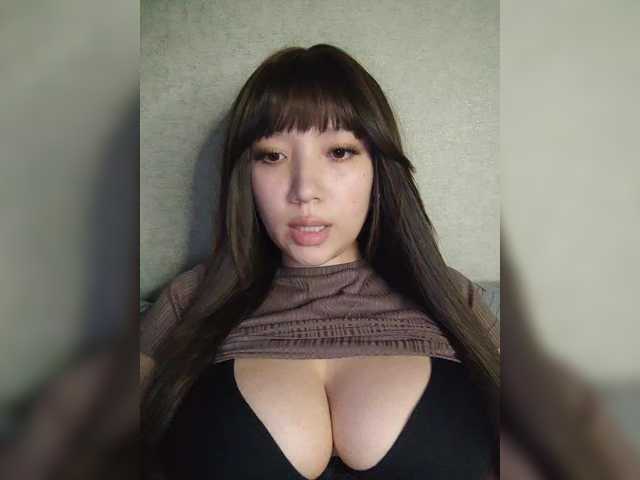 Arina979797's BongaCams show and profile