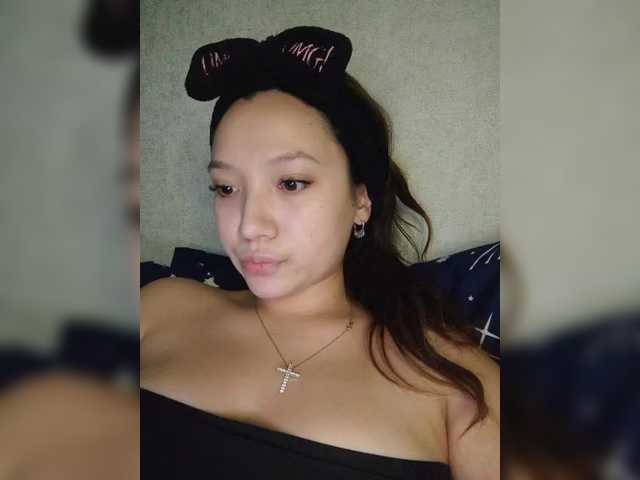 Arina979797's BongaCams show and profile