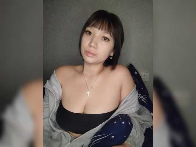 Arina979797's BongaCams show and profile