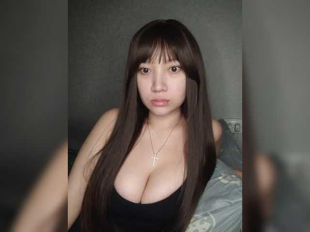 Arina979797's BongaCams show and profile