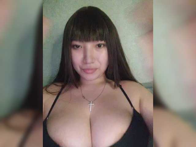 Arina979797's BongaCams show and profile